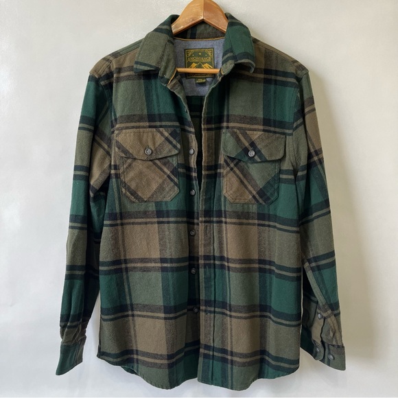 Anchorage Expedition Shirts Anchorage Expedition Brand Green Plaid Shacket Flannel Shirt